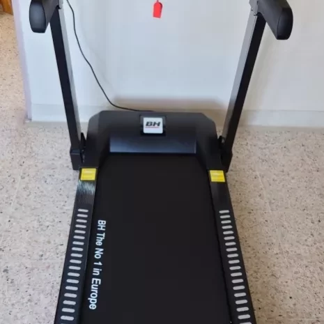 Treadmill Foldable anti shock BH Fitness BH7050 user pix 2 Treadmill Foldable anti shock BH Fitness BH7050 user pix 2