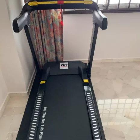 Treadmill Foldable anti shock BH Fitness BH7050 user pix 7 Treadmill Foldable anti shock BH Fitness BH7050 user pix 7